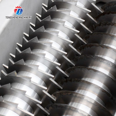 500KG/H The cutting specification of chicken and duck meat cutter can reach 8MM