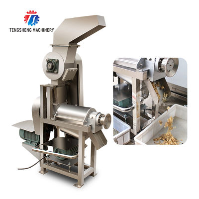 Fruit Vegetable Celery Juice kale Kale Juice Spinach juice Juice made from wild cherry plums Spiral juice extractor