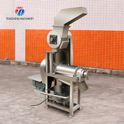 Fruit Vegetable Celery Juice kale Kale Juice Spinach juice Juice made from wild cherry plums Spiral juice extractor